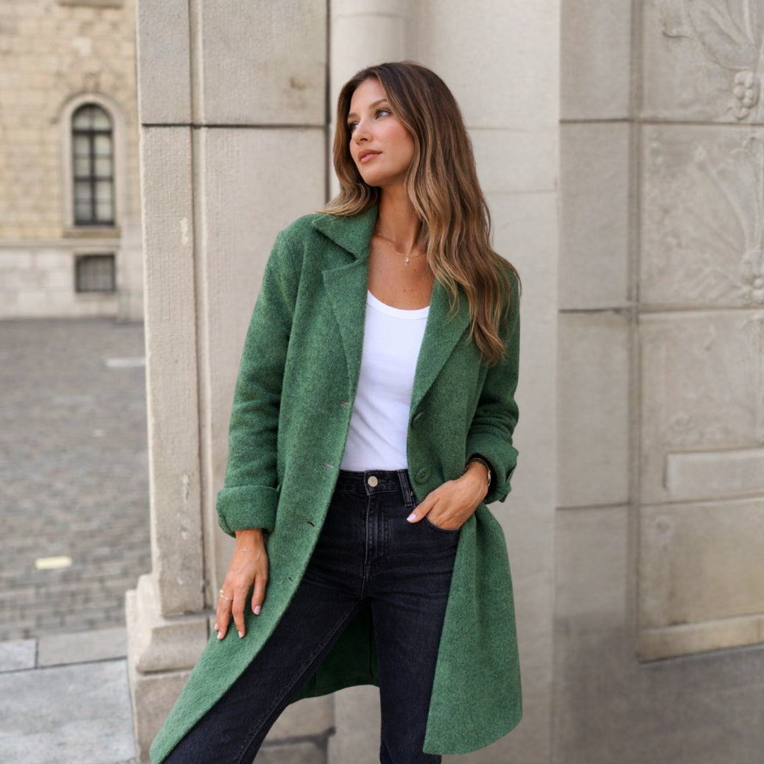 Aila | Elegant Buttoned Jacket