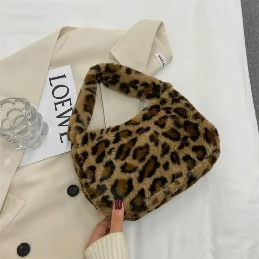 Lilith | Eye-Catching Print Shoulder Bag