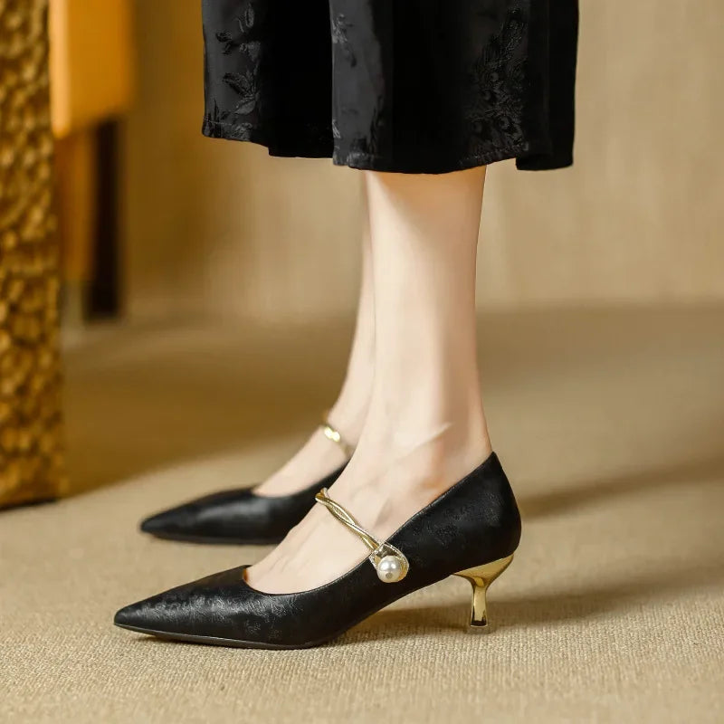 Cherie | Elegant Kitten Heels