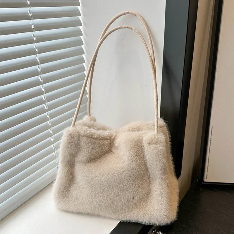 Serafine | Elegantly Styled Crossbody Bag
