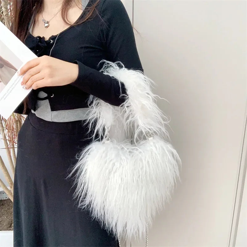 Amélie | Charming Heart Shoulder Bag