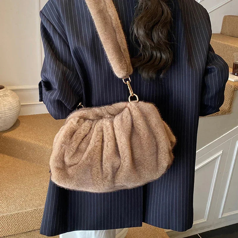 Elowen | Perfectly Fitted Gathered Shoulder Bag