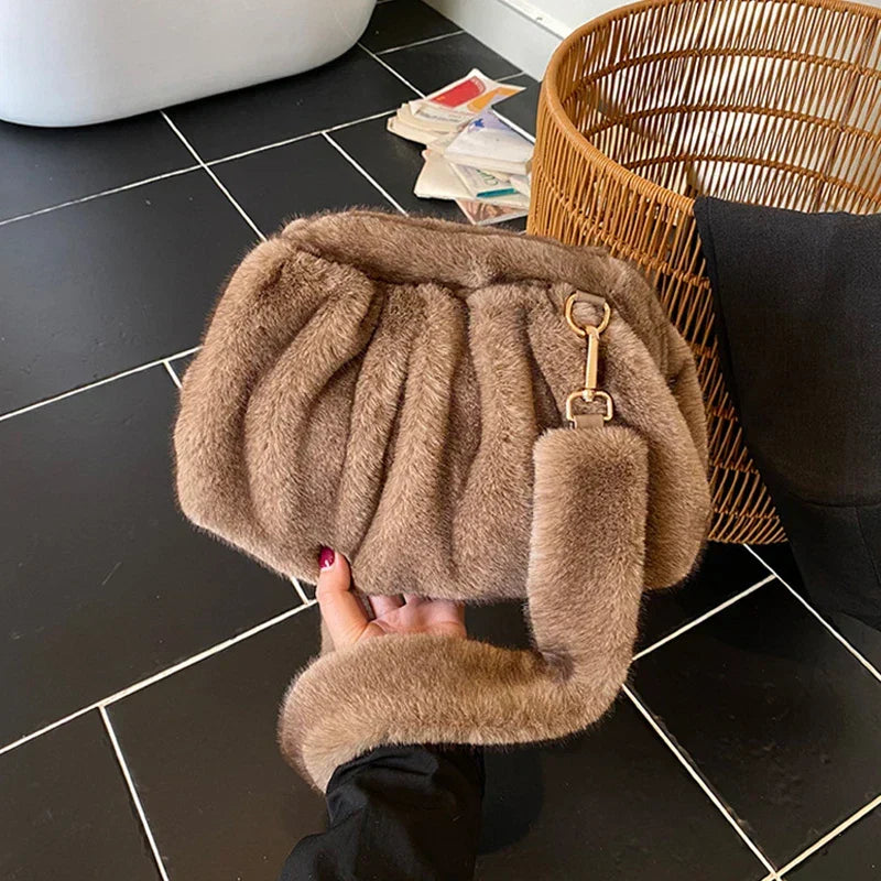 Elowen | Perfectly Fitted Gathered Shoulder Bag