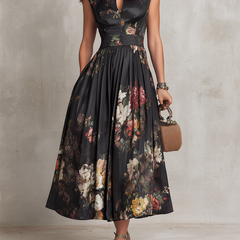 Leontine | Keyhole Pleated Midi Dress