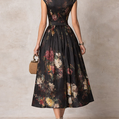 Leontine | Keyhole Pleated Midi Dress