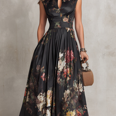 Leontine | Keyhole Pleated Midi Dress