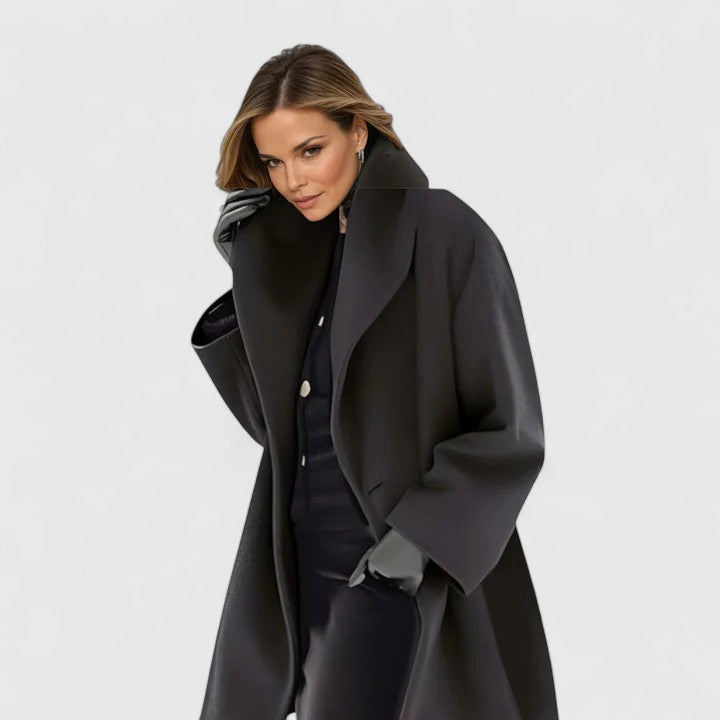Isolde | Relaxed Minimalist Coat