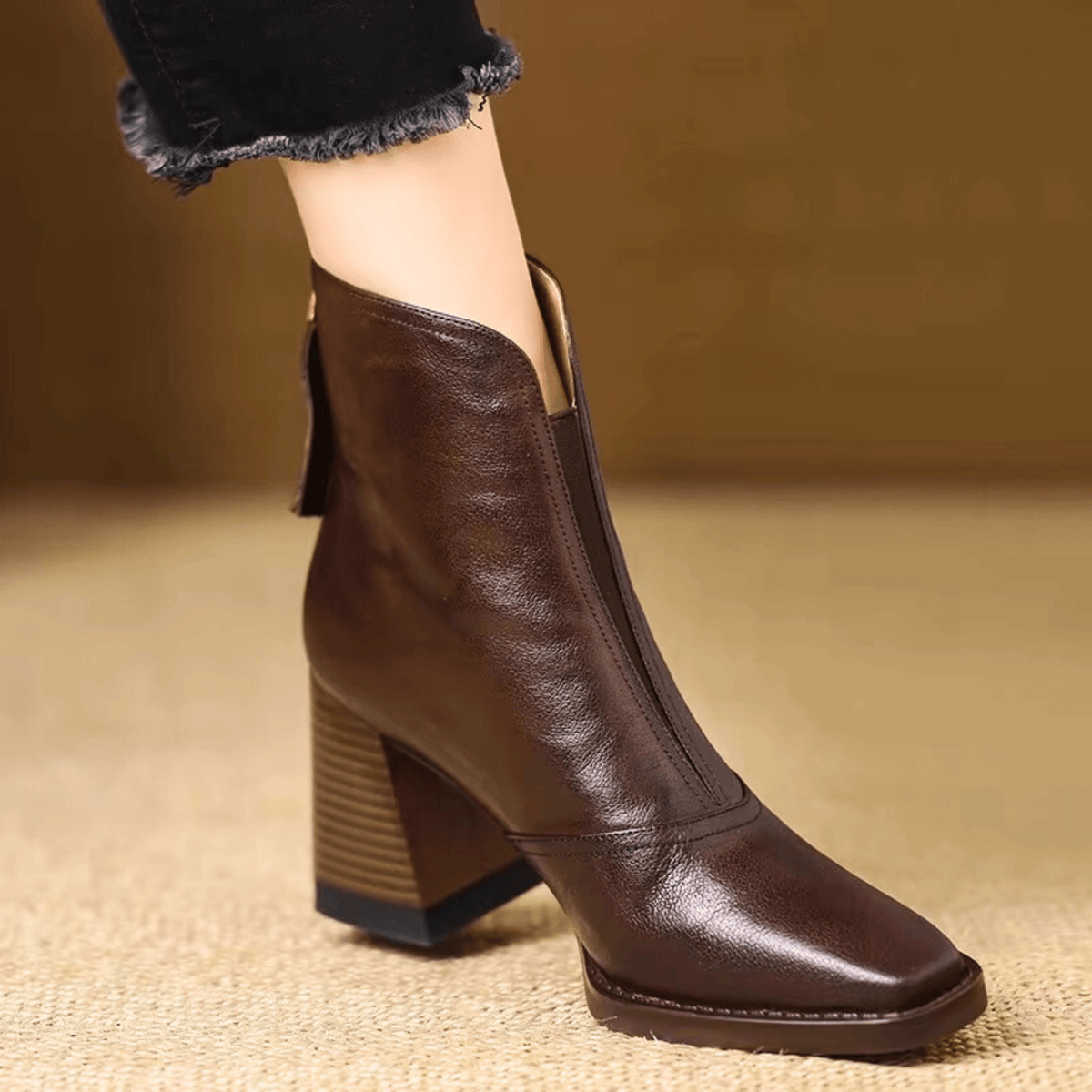 Noemi | Sculpted-Heel Ankle Boots